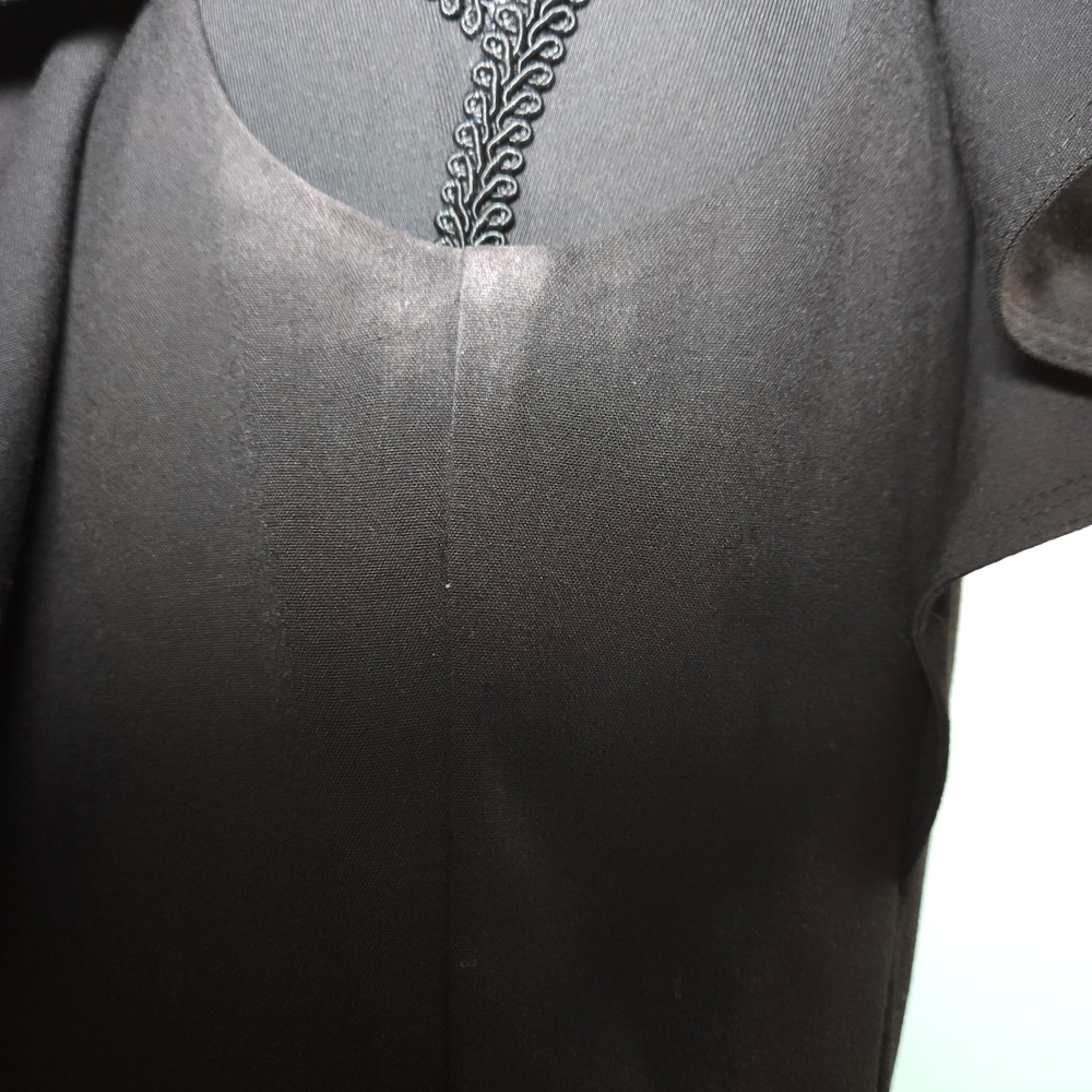 Calvin Klein Elegant Black Ruffle Dress • Fair Condition • Size 6 - Picture 6 of 11